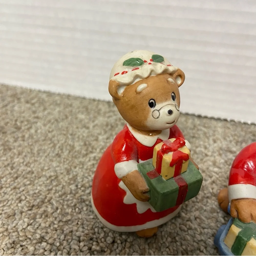 Vintage Christmas Bear Figurines in Red and Green Mrs. And Santa Claus. Set of 2